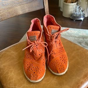 vtg Toms wedge espadrilles heels